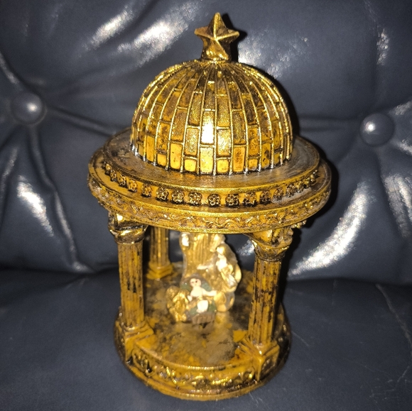 Vintage Joseph & Mary In The Manor. - Picture 4 of 6